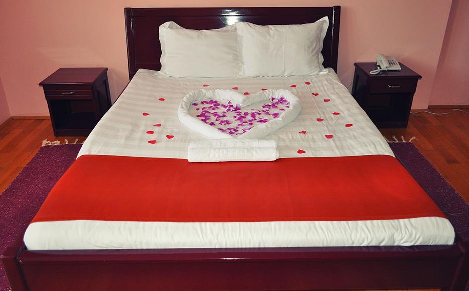 Hotel Satelit Kumanovo Bagian luar foto