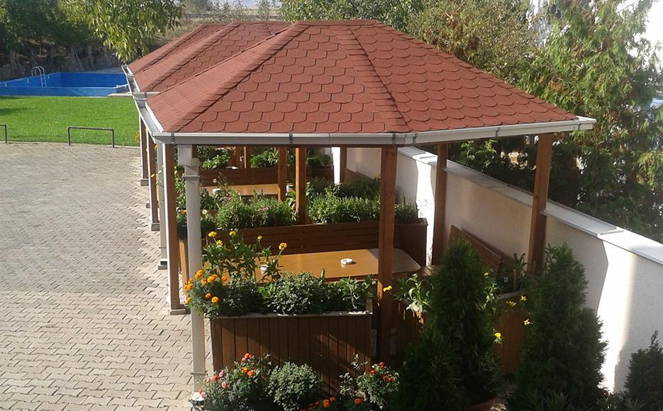 Hotel Satelit Kumanovo Bagian luar foto